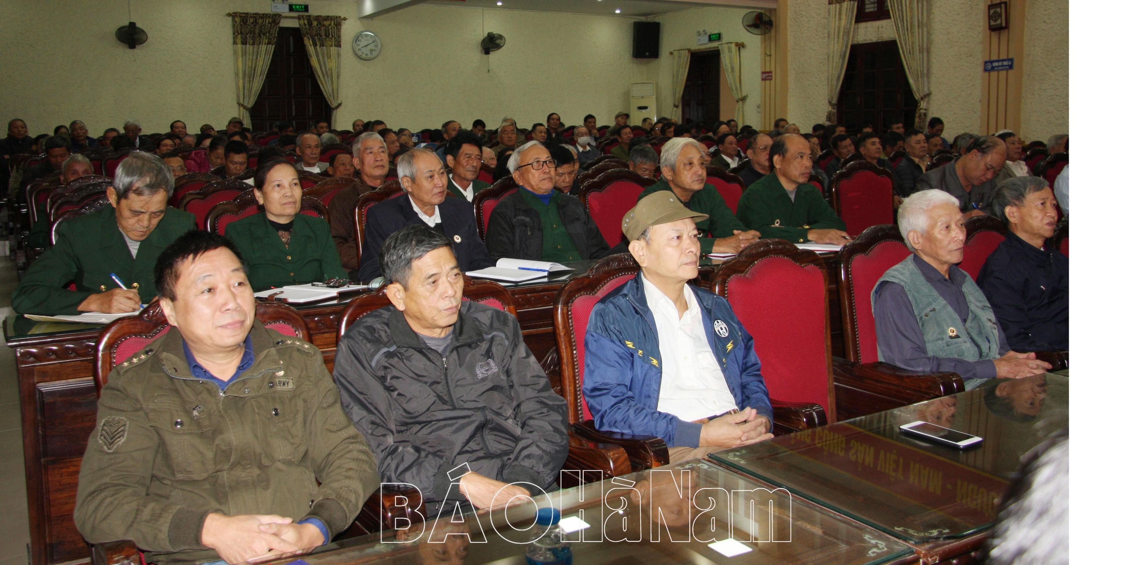 Hội CCB Phủ Lý bồi dưỡng lý luận chính trị, tập huấn công tác hội năm 2022