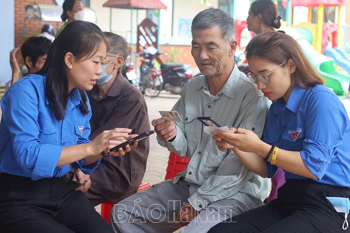 Tuổi trẻ Lý Nhân tiên phong thực hiện chuyển đổi số