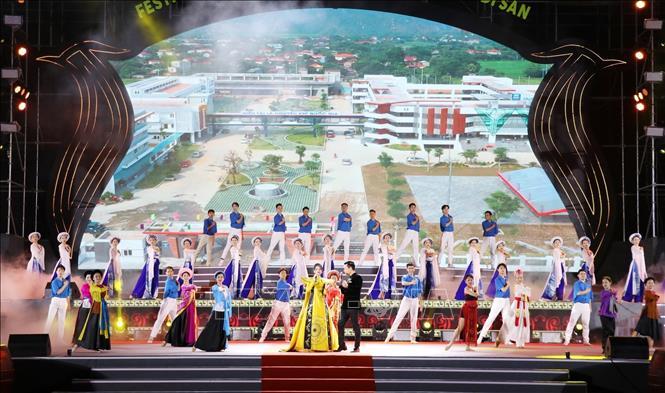 Khai mạc Festival Tràng An kết nối di sản - Ninh Bình năm 2022