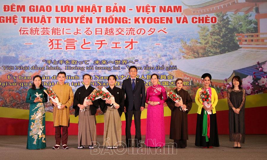 Giao lưu nghệ thuật truyền thống Việt Nam - Nhật Bản