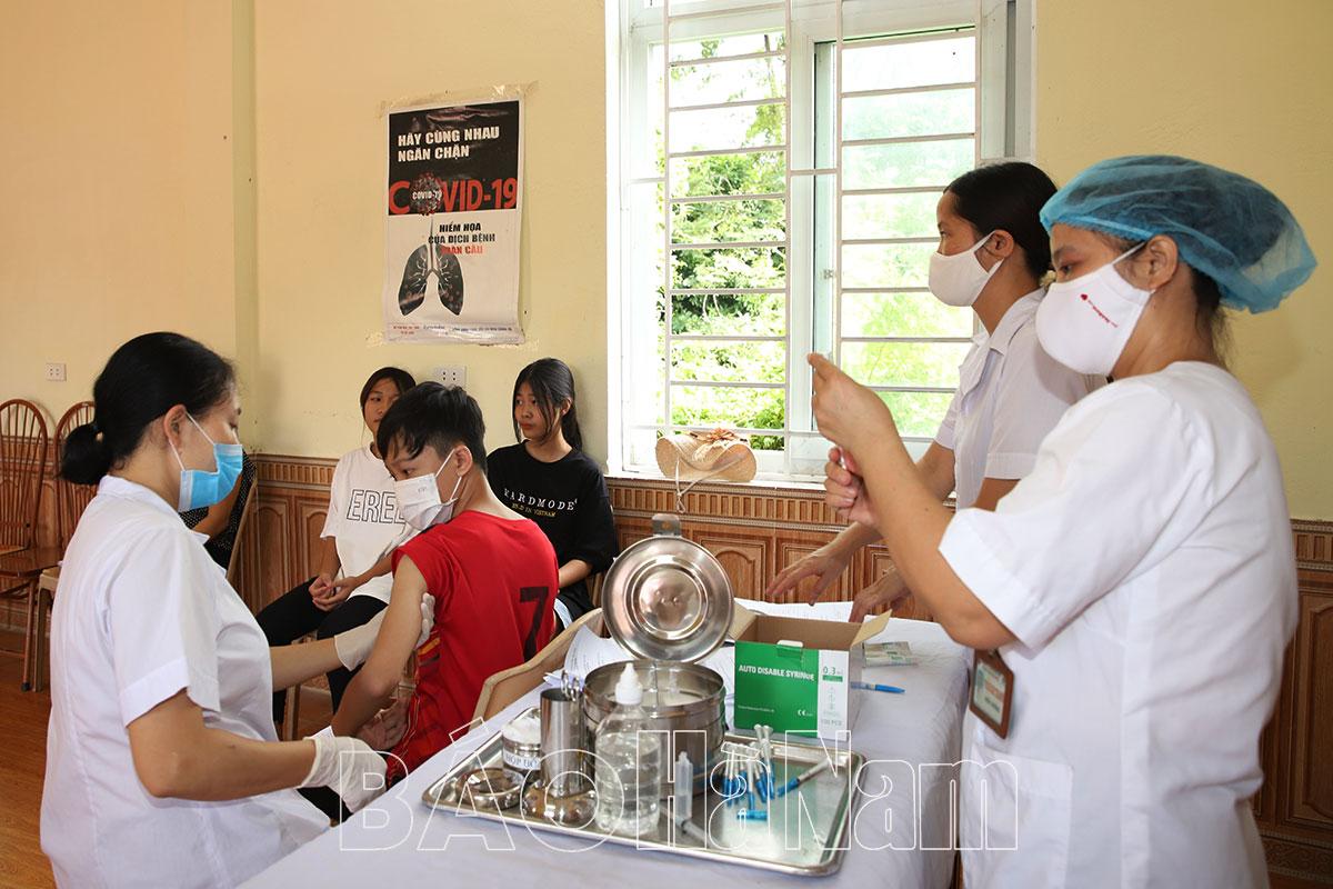 Số ca mắc mới Covid-19, sốt xuất huyết trên địa bàn tỉnh tăng