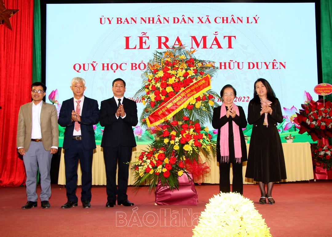 Xã Chân Lý ra mắt Quỹ học bổng Nguyễn Hữu Duyên