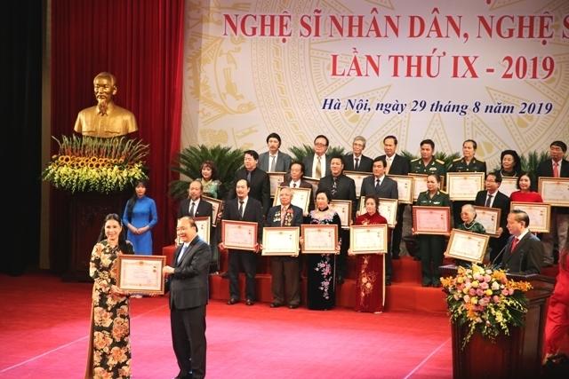 Lập Hội đồng cấp Nhà nước xét tặng danh hiệu NSND, NSƯT lần thứ 10