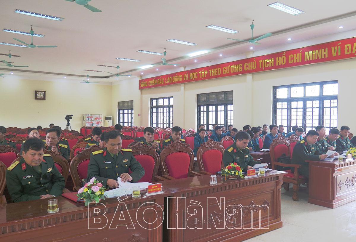 Phủ Lý công bố quyết định về giao chỉ tiêu gọi nhập ngũ và huấn luyện QNDB