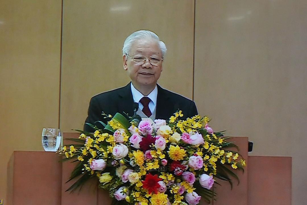 Tổng Bí thư Nguyễn Phú Trọng dự, phát biểu chỉ đạo tại hội nghị Chính phủ với các địa phương