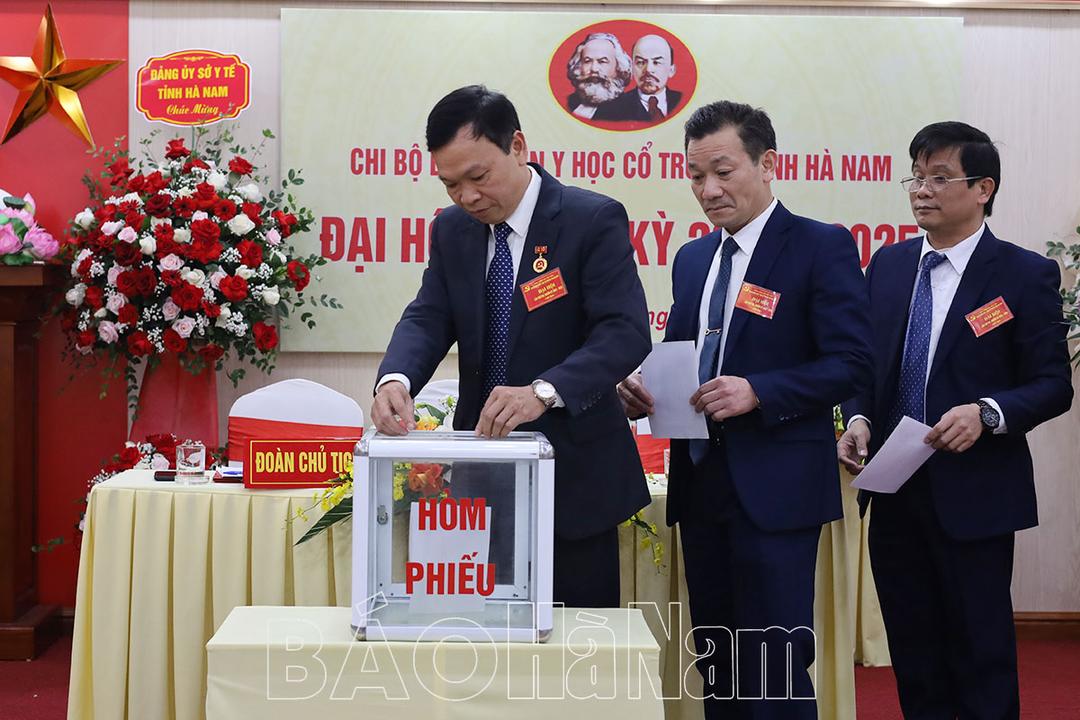 Đại hội Chi bộ Bệnh viện Y học cổ truyền tỉnh lần thứ VIII, nhiệm kỳ 2023-2025