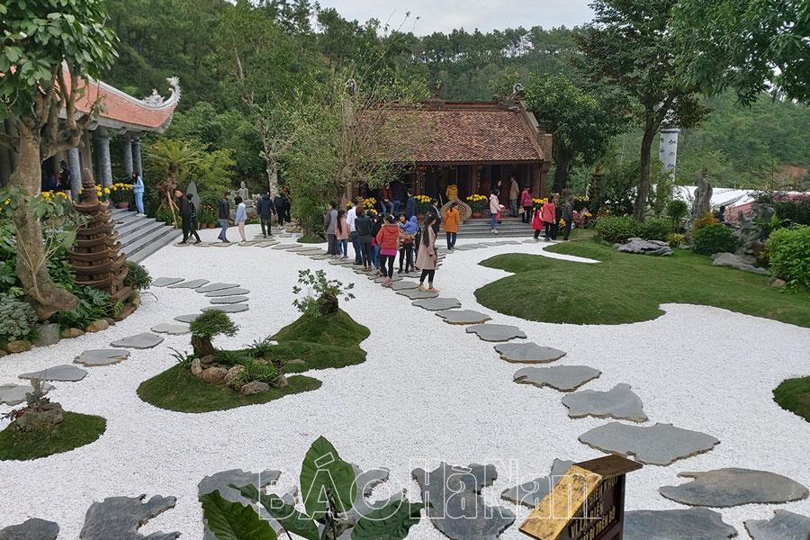 Những điểm du lịch thu hút khách tại Hà Nam