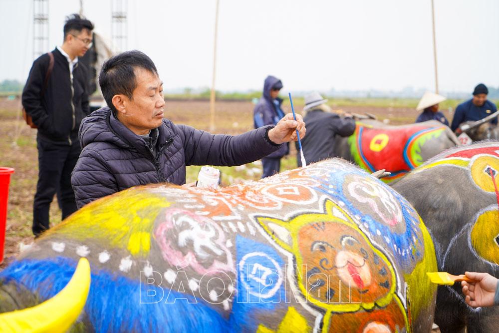 Hội thi vẽ trang trí trâu lễ hội Tịch điền Đọi Sơn 2023