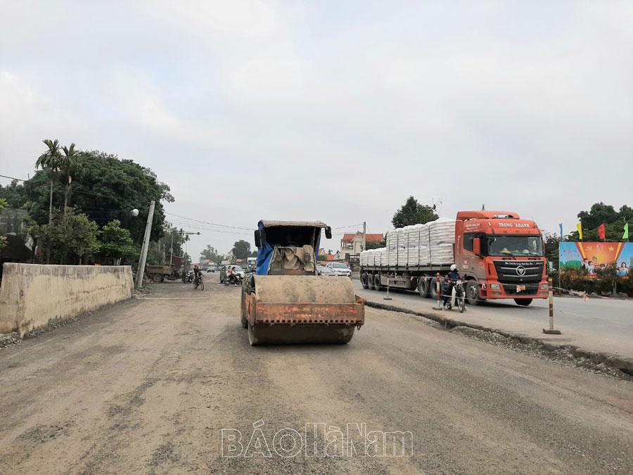 Khẩn trương thi công các công trình, dự án ngay từ những ngày đầu Xuân Quý Mão