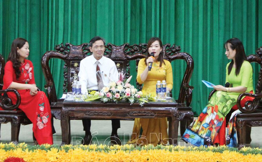 Sinh hoạt chính trị “Tự soi, tự sửa”, góp phần xây dựng tổ chức đảng vững mạnh