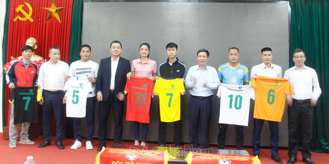 Họp báo công bố nhà tài trợ Giải Bóng đá Thiếu niên, nhi đồng tỉnh Hà Nam lần thứ IX năm 2023