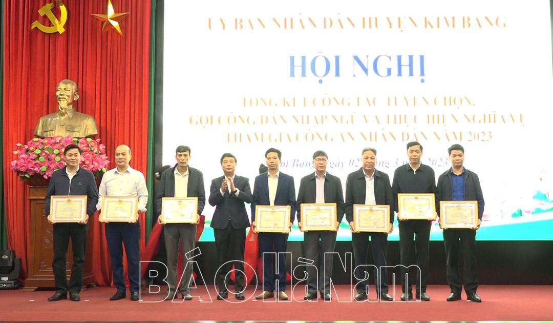 Kim Bảng tổng kết công tác tuyển chọn, gọi công dân nhập ngũ và tham gia nghĩa vụ công an nhân dân năm 2023