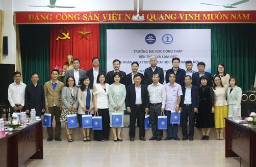 Trường ĐH Đồng Tháp tìm hiểu mô hình trường phổ thông liên cấp tại hệ thống trường Nguyễn Tất Thành