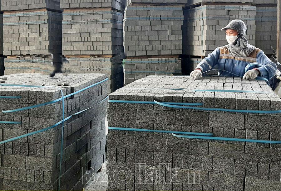 Cần kịp thời điều chỉnh, công bố giá vật liệu xây dựng phù hợp giá thị trường