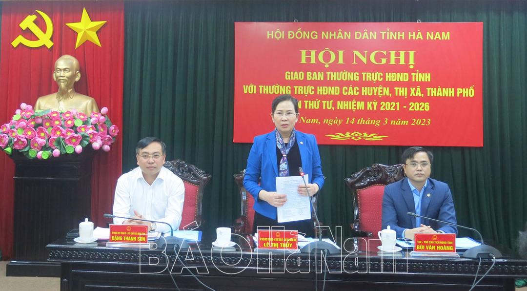 Giao ban Thường trực HĐND tỉnh với Thường trực HĐND các huyện, thị xã, thành phố lần thứ tư