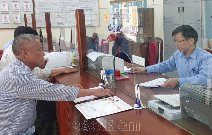 Vũ Bản nỗ lực cải cách hành chính