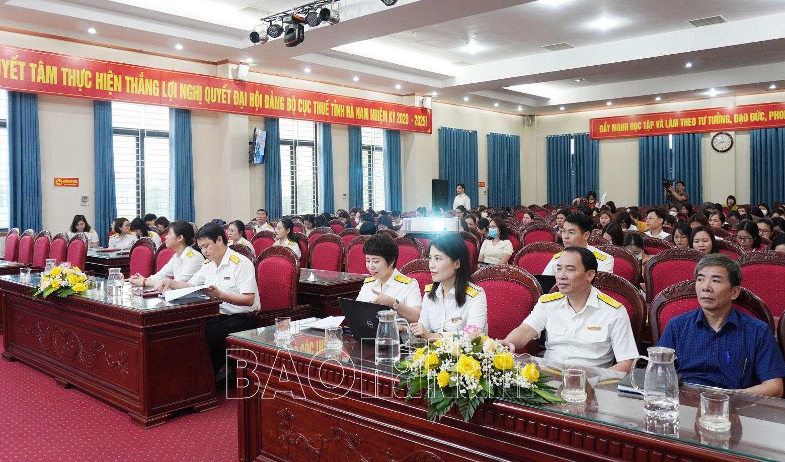 Cục Thuế tỉnh đối thoại với doanh nghiệp và hỗ trợ quyết toán thuế năm 2022