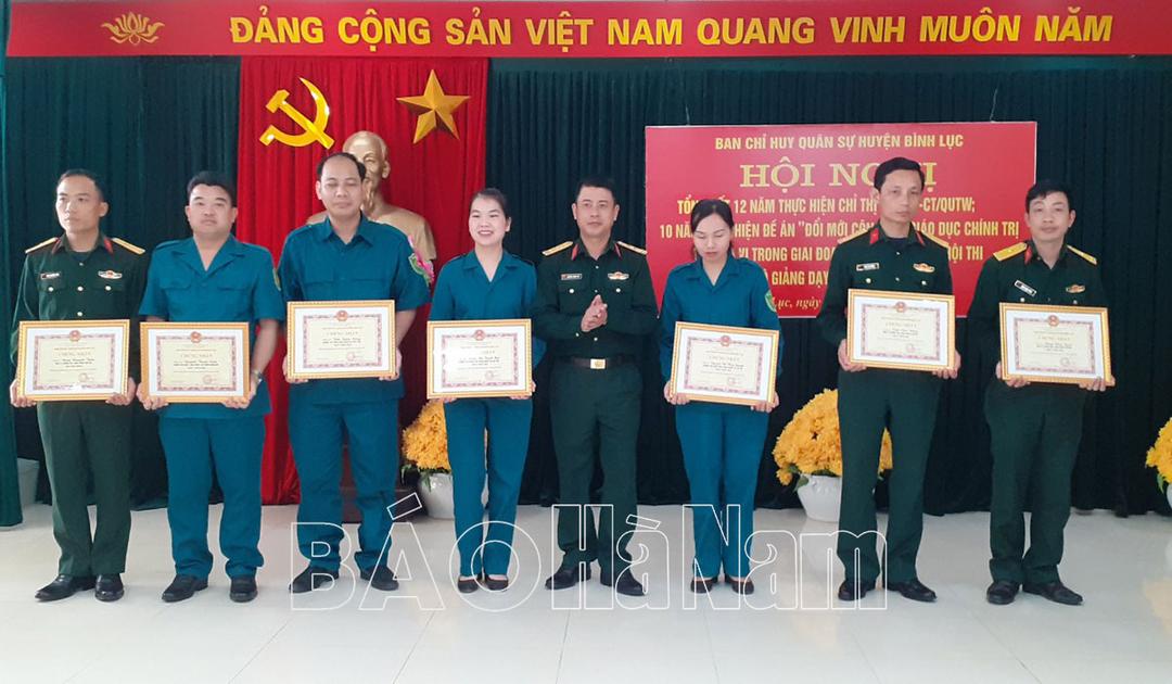 Ban CHQS huyện Bình Lục tổ chức hội thi cán bộ giảng chính trị trong LLVT