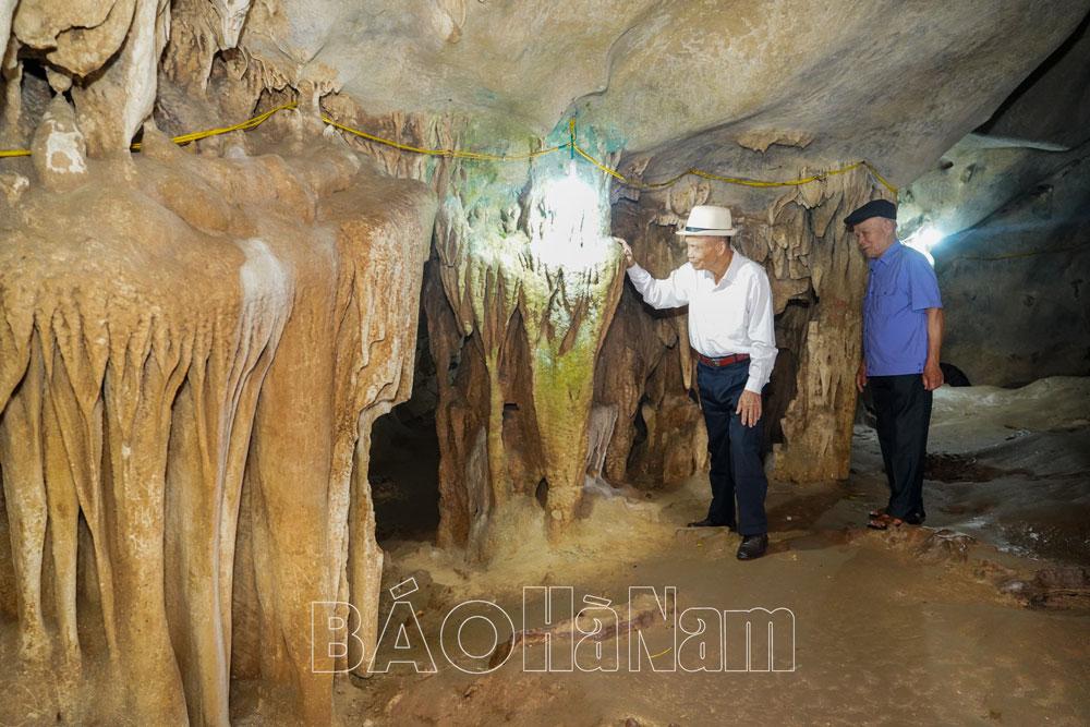 Vẻ đẹp Ngũ Động Sơn