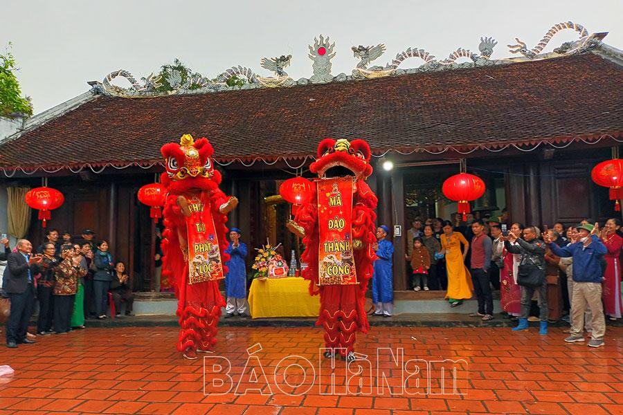 Tổ dân phố Bình Nam khôi phục lễ hội làng truyền thống sau 80 năm