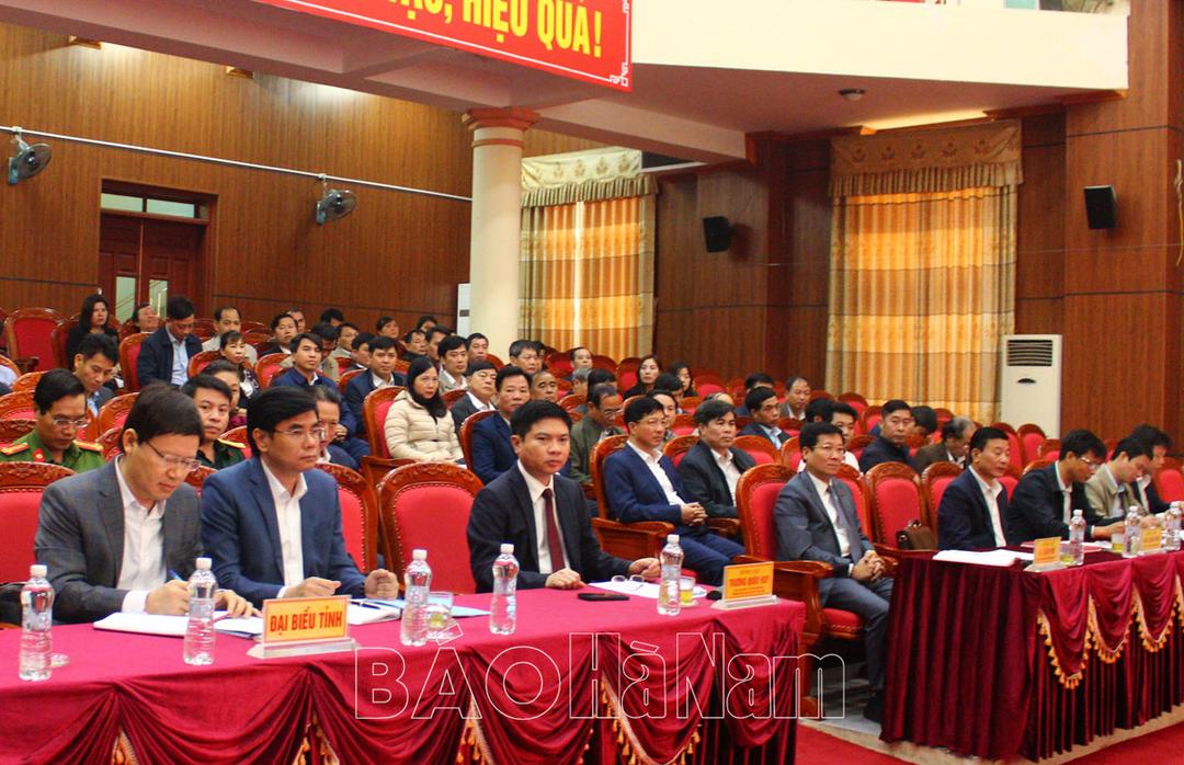 Huyện uỷ Bình Lục tổ chức kiểm điểm giữa nhiệm kỳ