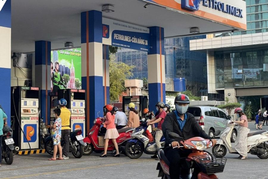 Giá xăng và dầu diezel tăng nhẹ từ 15h00 chiều nay 3/4