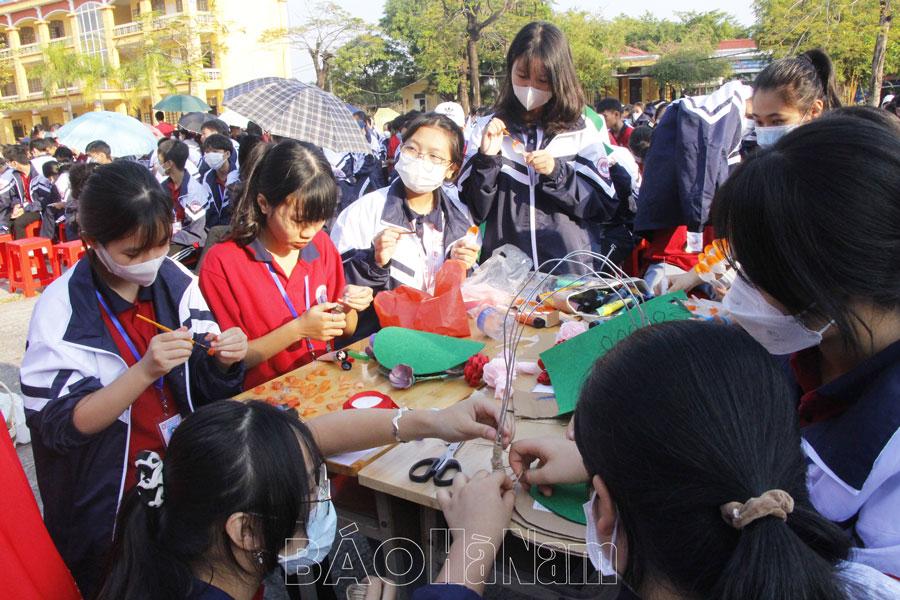 Nỗ lực xây dựng trường học cấp THPT đạt chuẩn quốc gia