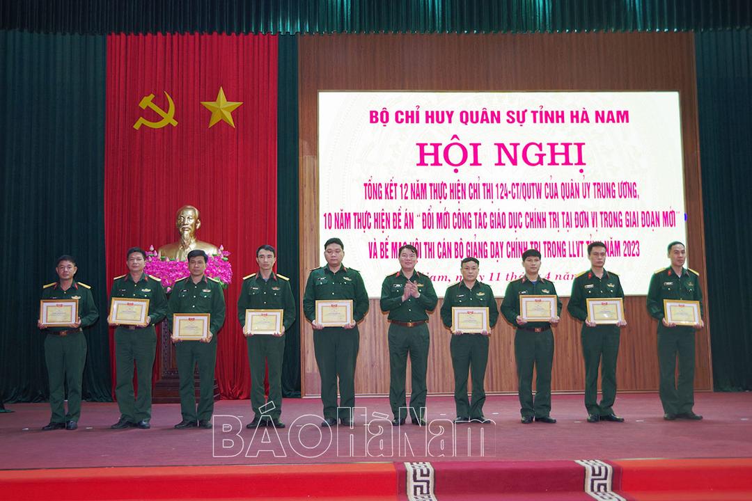 Bộ CHQS tỉnh tổng kết 12 năm thực hiện Chỉ thị 124 và 10 năm thực hiện Đề án “Đổi mới công tác giáo dục chính trị tại đơn vị trong giai đoạn mới”