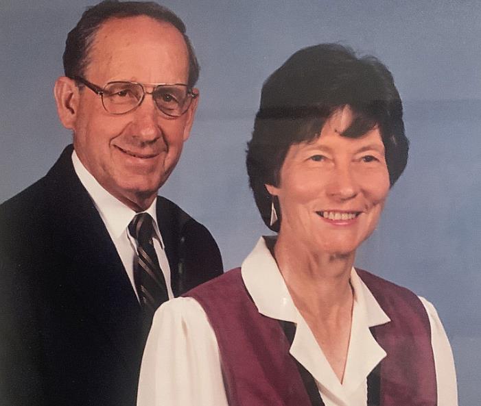 Cặp đôi hạnh phúc 70 năm nhờ một điều nhiều người không thực hiện