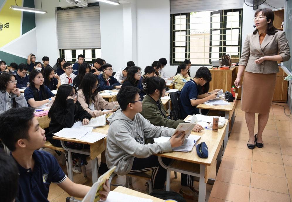 Bộ GD-ĐT: Không yêu cầu giáo viên tiểu học, THCS hạng 1 phải có trình độ thạc sĩ