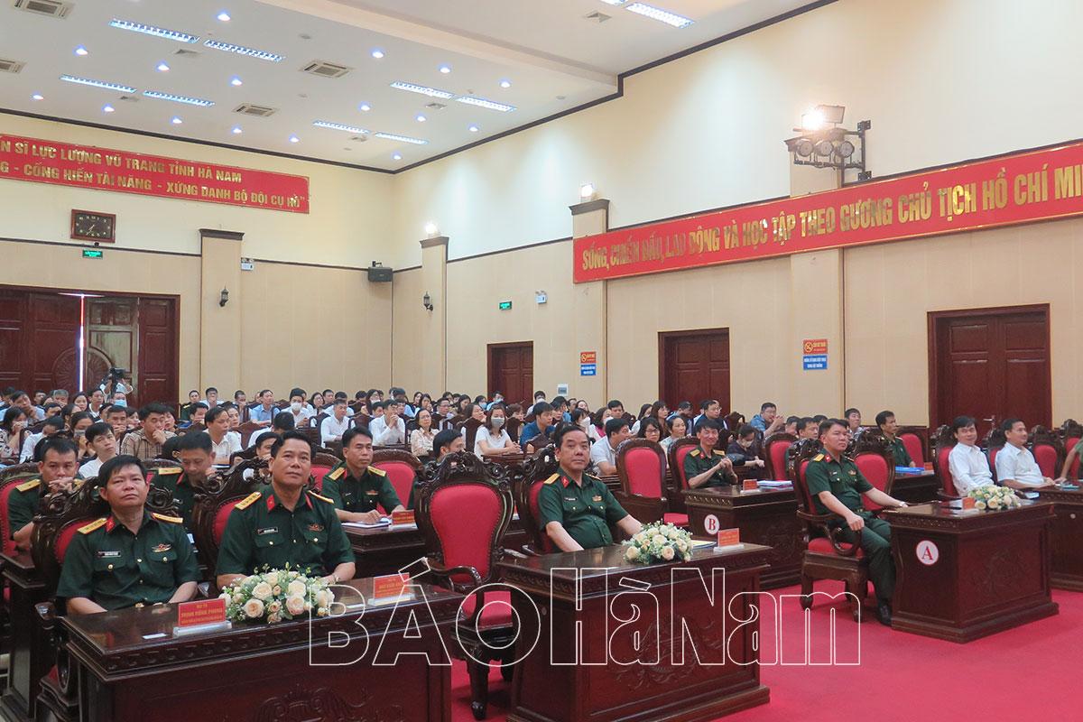 Khai mạc lớp bồi dưỡng kiến thức quốc phòng và an ninh cho cán bộ đối tượng 3