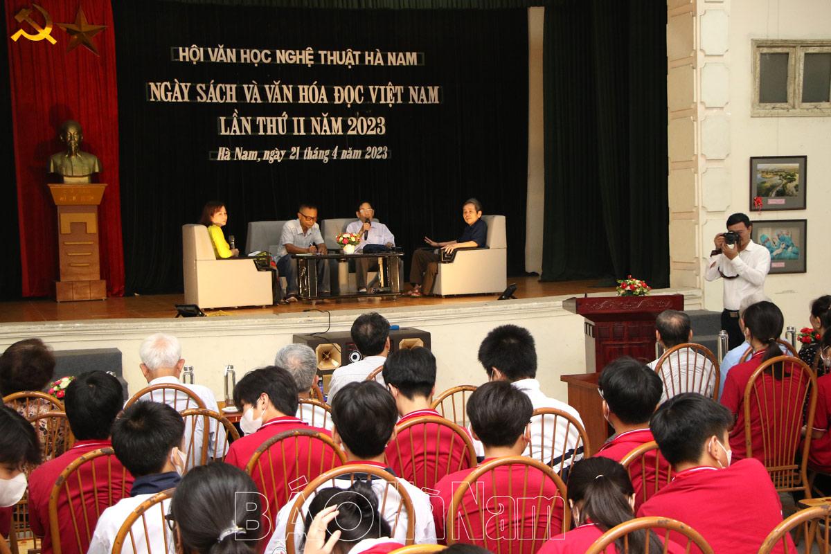 Hội VH-NT tỉnh tổ chức giao lưu, tọa đàm về sách và văn hóa đọc