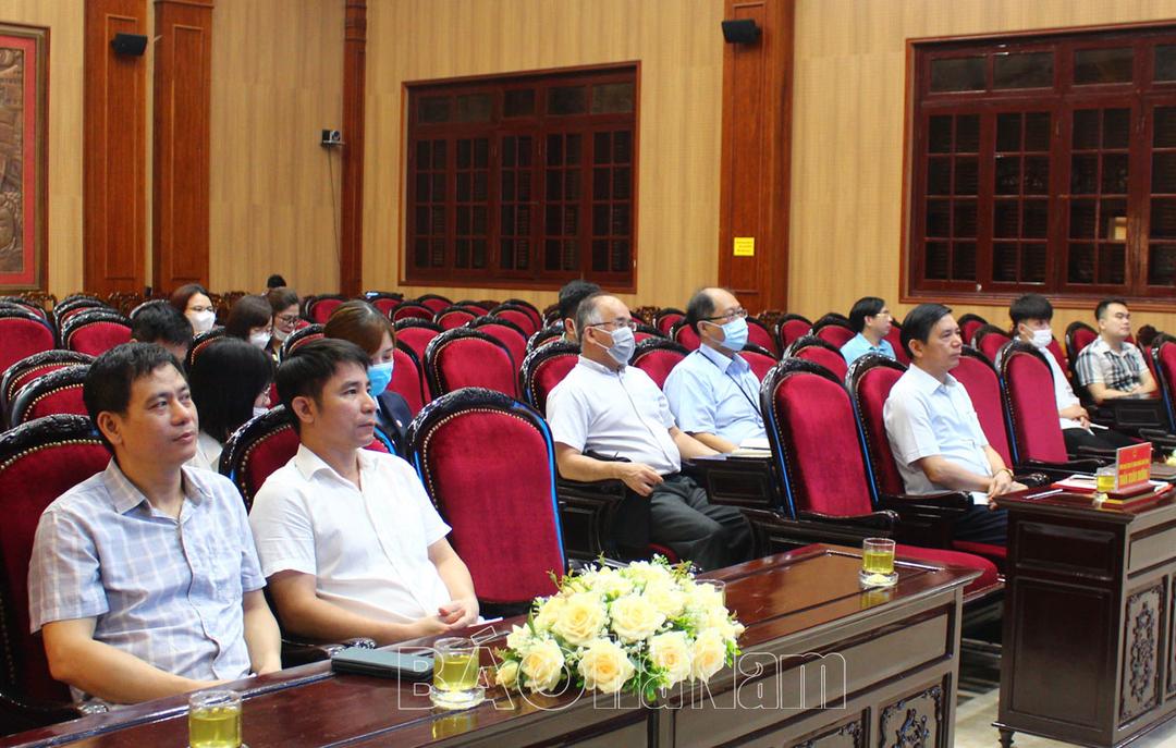 Thủ tướng Chính phủ gặp mặt các nhà đầu tư nước ngoài