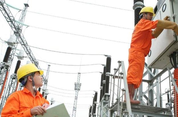 Thủ tướng yêu cầu bảo đảm cung ứng điện khi nắng nóng, hạn hán