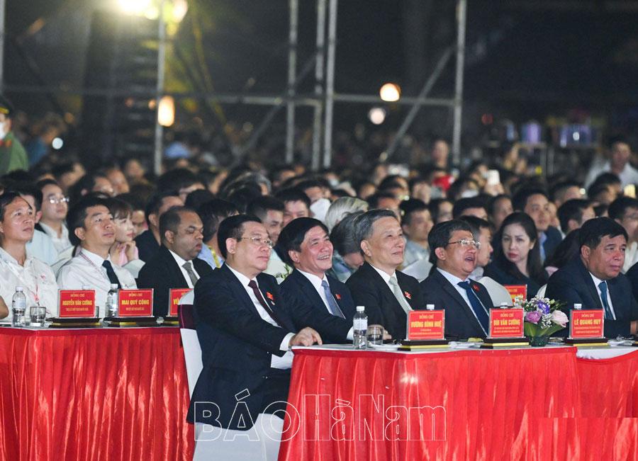 Hà Nam long trọng Khai mạc Tuần Văn hóa, Du lịch và chương trình giao lưu Nghệ thuật truyền thống Việt Nam – Nhật Bản