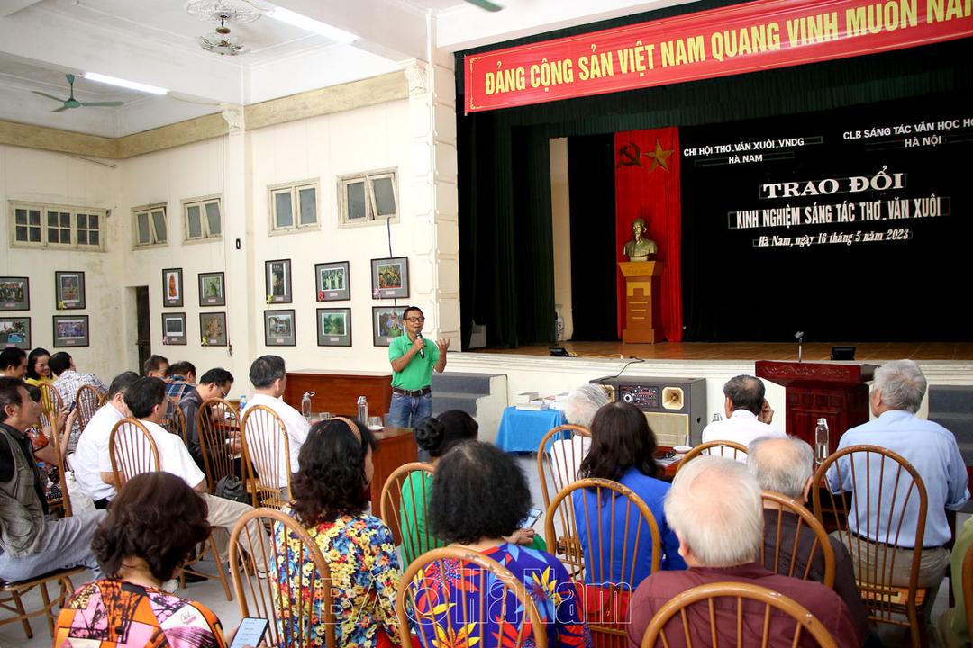 Giao lưu văn, thơ giữa các câu lạc bộ Thơ và Văn xuôi của Hà Nam – Hà Nội