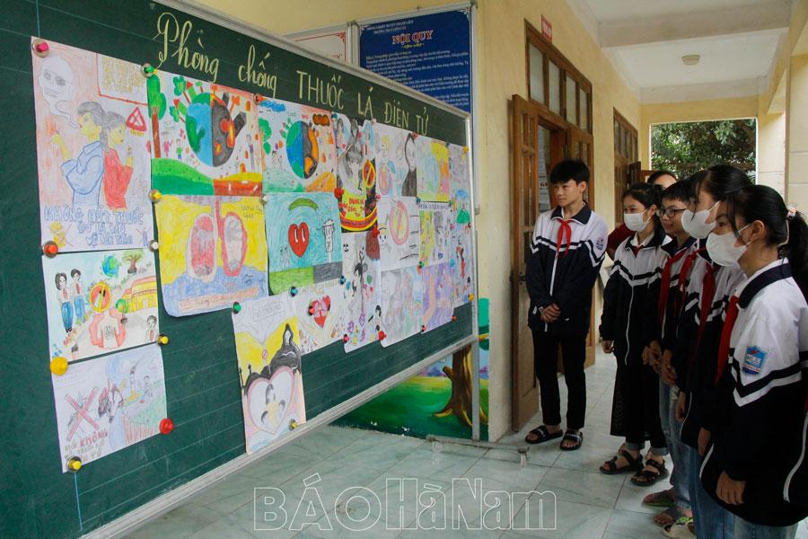 Ngăn chặn thuốc lá điện tử xâm nhập trường học