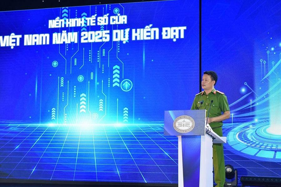 Bộ Công an phối hợp ngành Ngân hàng ứng dụng dữ liệu dân cư, xác thực điện tử