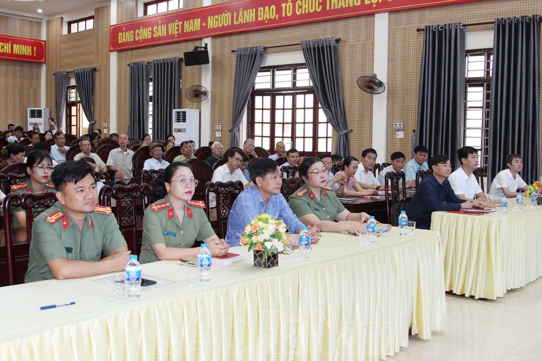 Ban Tuyên giáo Thành ủy Phủ Lý định hướng công tác thông tin tuyên truyền tháng 6/2023