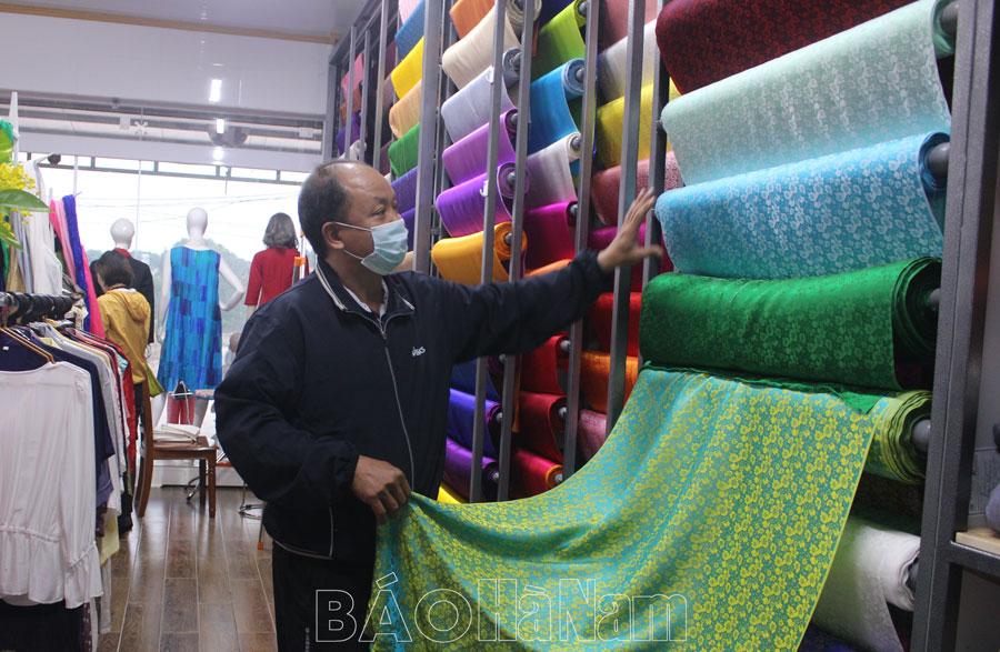 Thúc đẩy phát triển sản phẩm công nghiệp nông thôn tiêu biểu