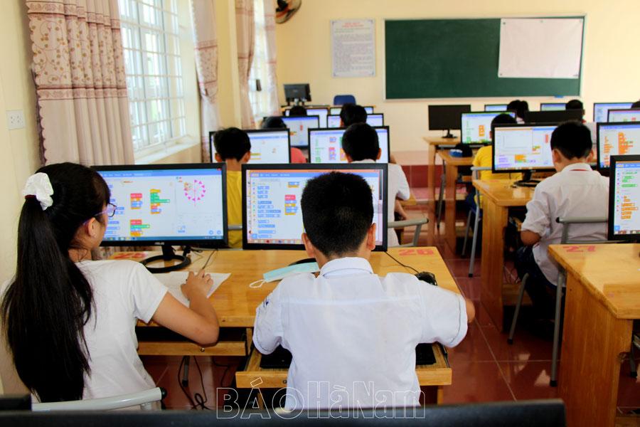 Hội thi Tin học trẻ, sân chơi của sự sáng tạo