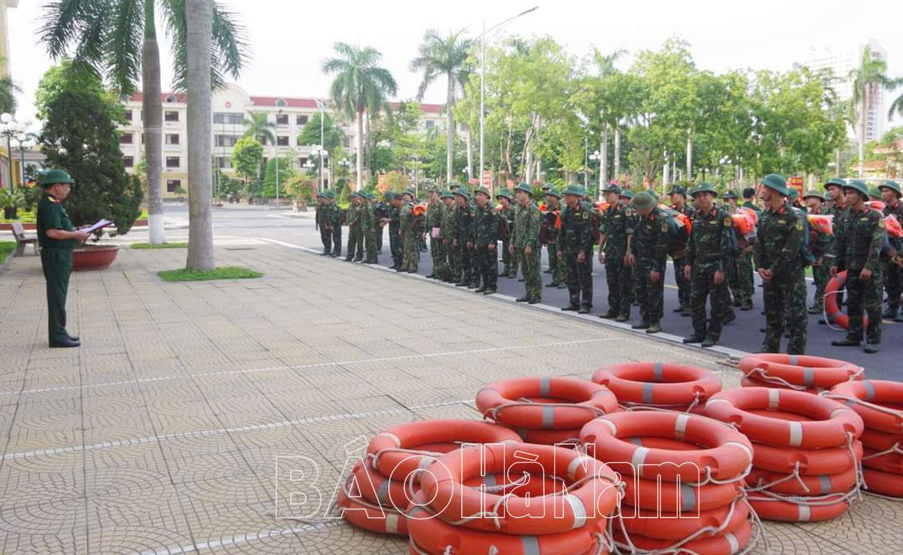 Bộ CHQS triển khai các phương án sẵn sàng ứng phó cơn bão số 1