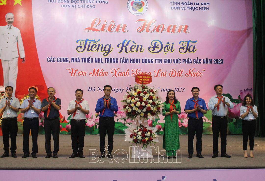 Khai mạc Liên hoan “Tiếng kèn Đội ta”