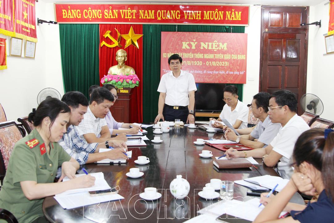 Ban Tuyên giáo Tỉnh ủy giao ban báo chí, định hướng công tác tuyên truyền tháng 8