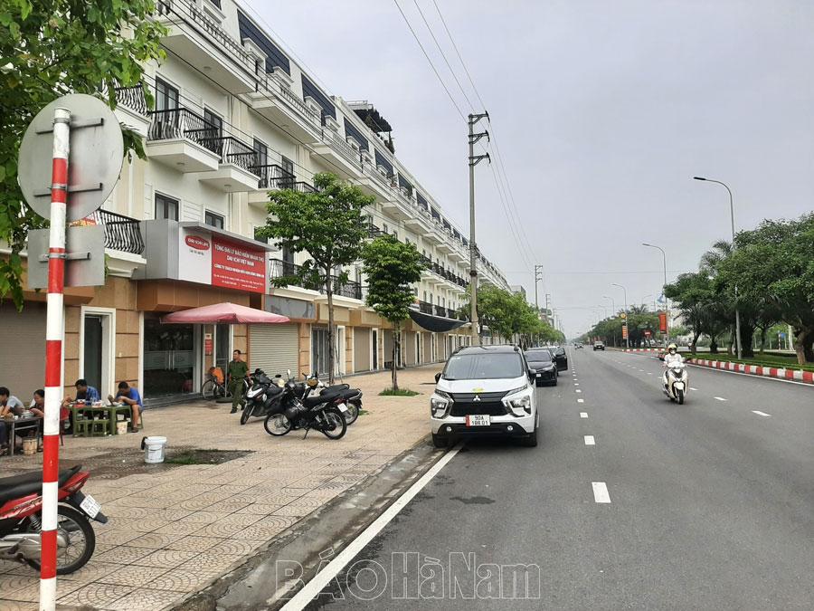 Thị trường bất động sản tiếp tục trầm lắng