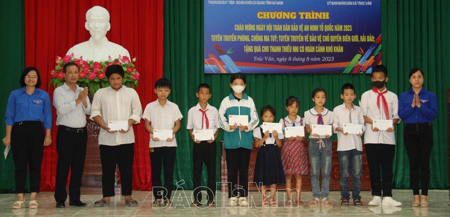 Đoàn Khối các cơ quan tỉnh tổ chức “Chiến dịch thanh niên tình nguyện kỳ nghỉ hồng” năm 2023