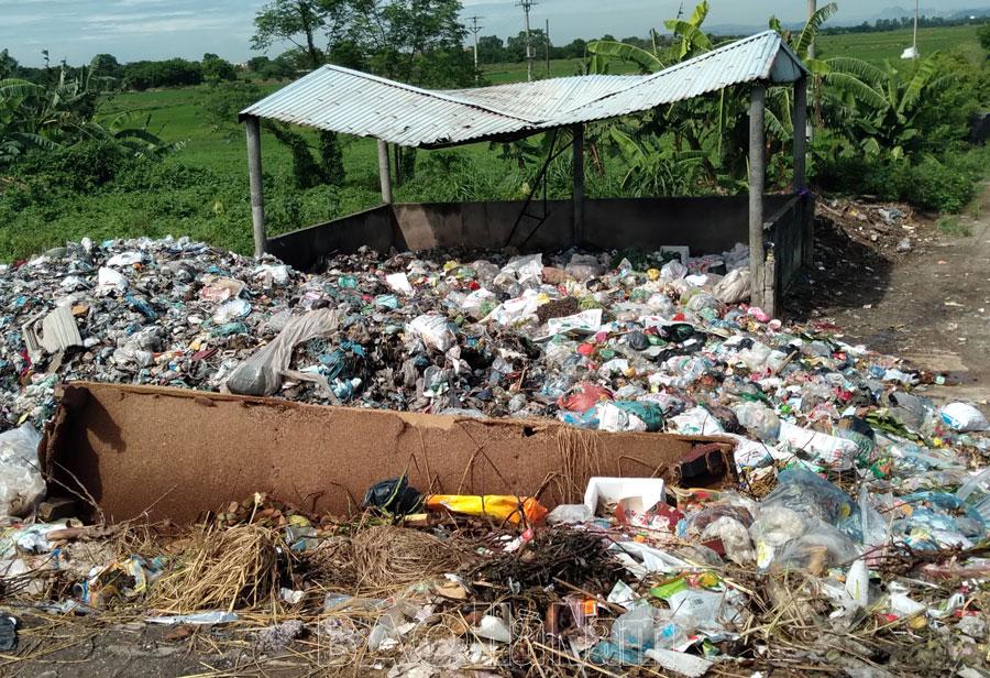 Khắc phục những tồn tại ở các bể chứa rác thải sinh hoạt