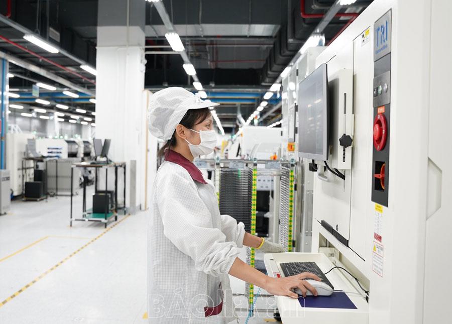 Duy Tiên đẩy mạnh phát triển sản xuất công nghiệp