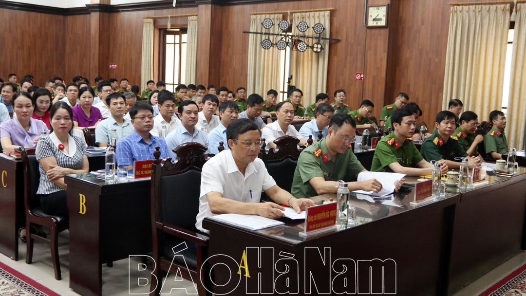 UBND tỉnh tổ chức quán triệt quy định của Chính phủ về bảo vệ dữ liệu cá nhân và thi hành Luật An ninh mạng