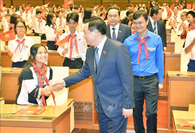 Chủ tịch Quốc hội dự Phiên họp giả định 'Quốc hội trẻ em' lần thứ nhất